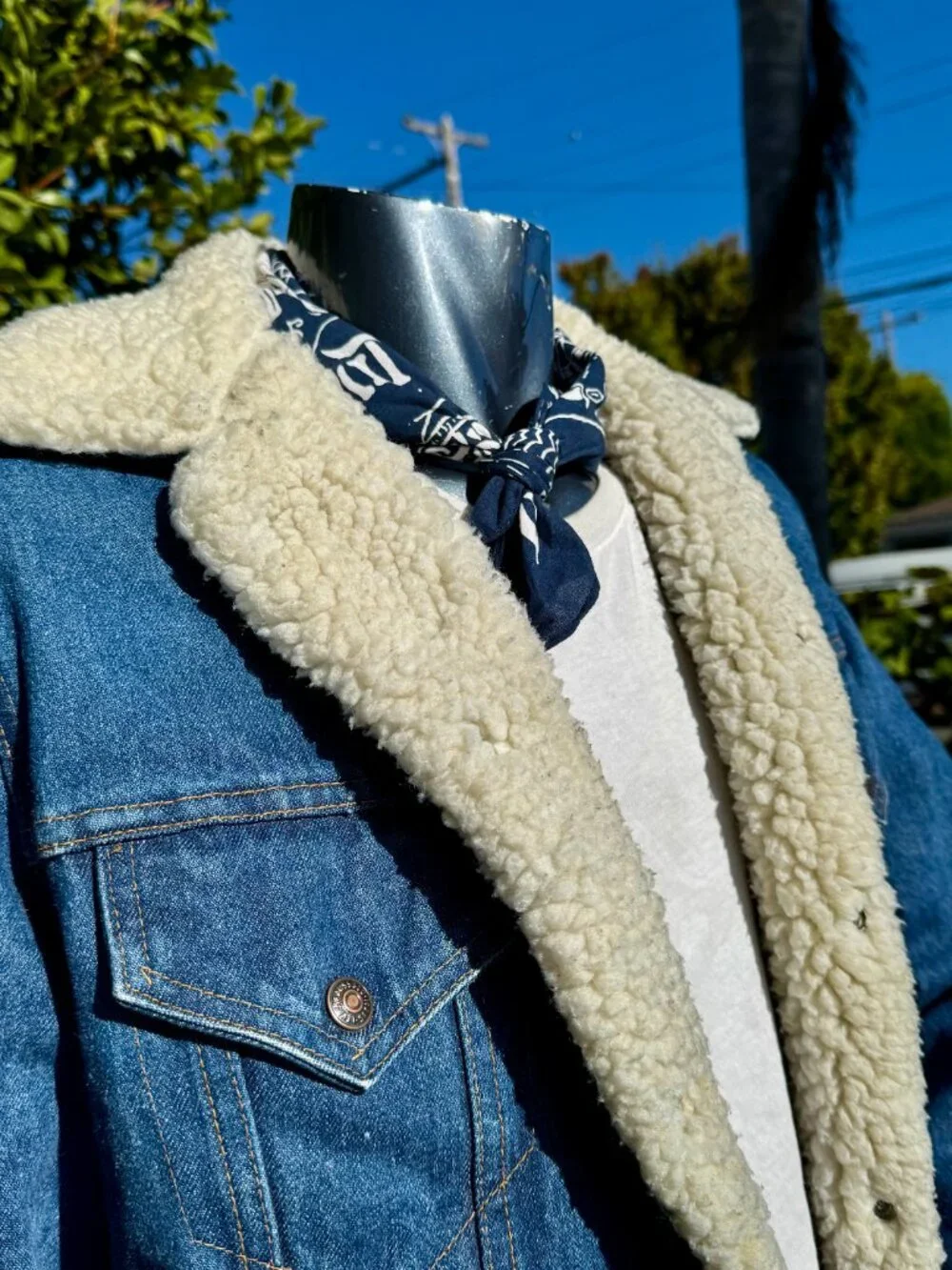 Vintage Levi's Sherpa Denim Jacket 42R